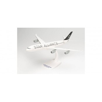 Airbus  A340-300  Lufthansa...