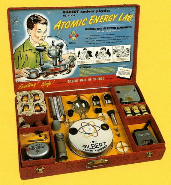 il Gilbert U-238 Atomic Energy Lab venduto negli anni '50